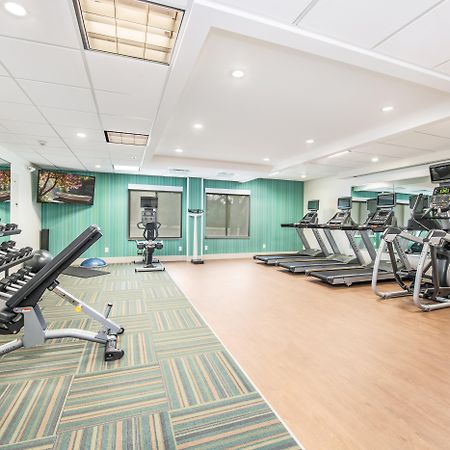 Holiday Inn Express - Delafield By Ihg Zewnętrze zdjęcie