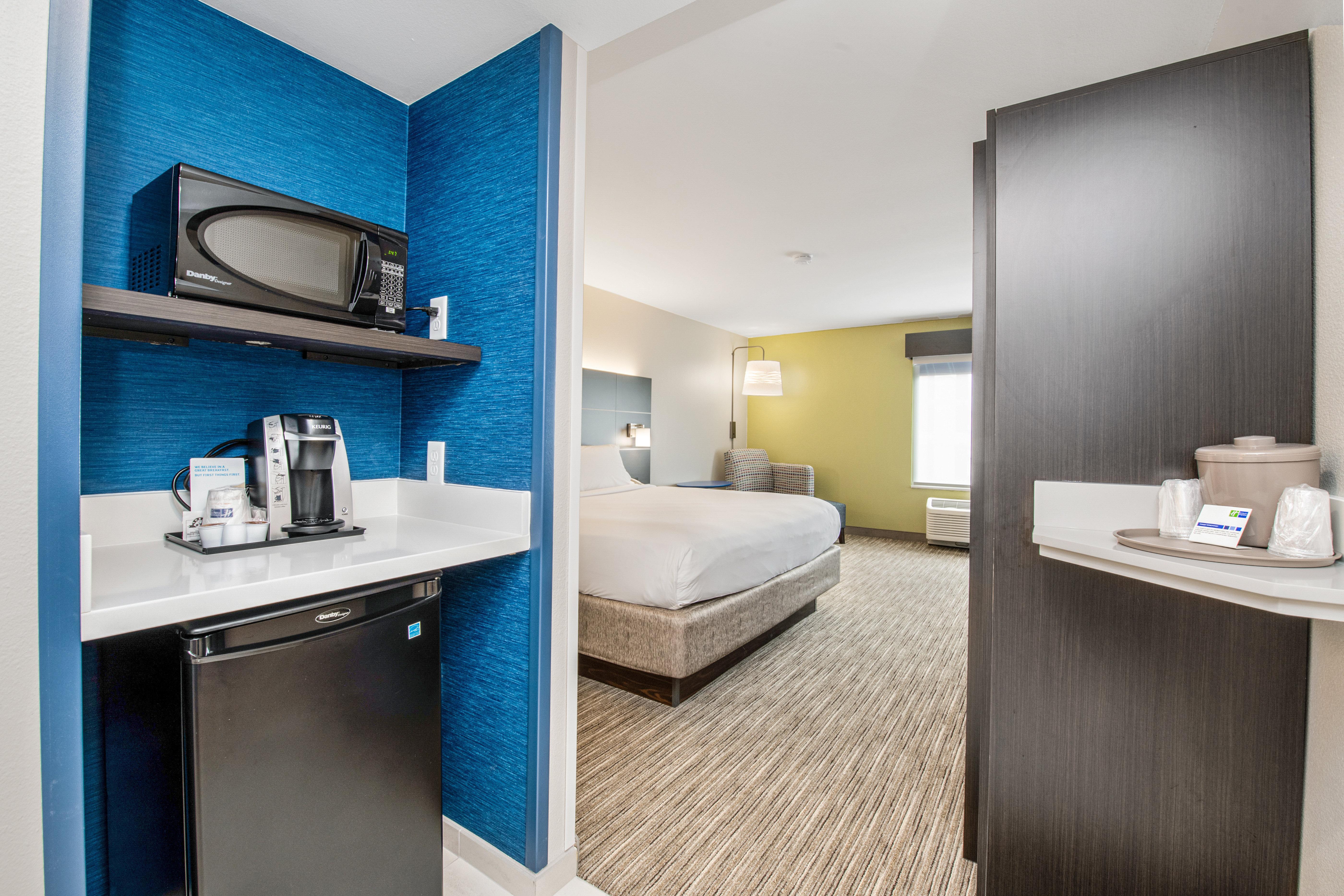 Holiday Inn Express - Delafield By Ihg Zewnętrze zdjęcie