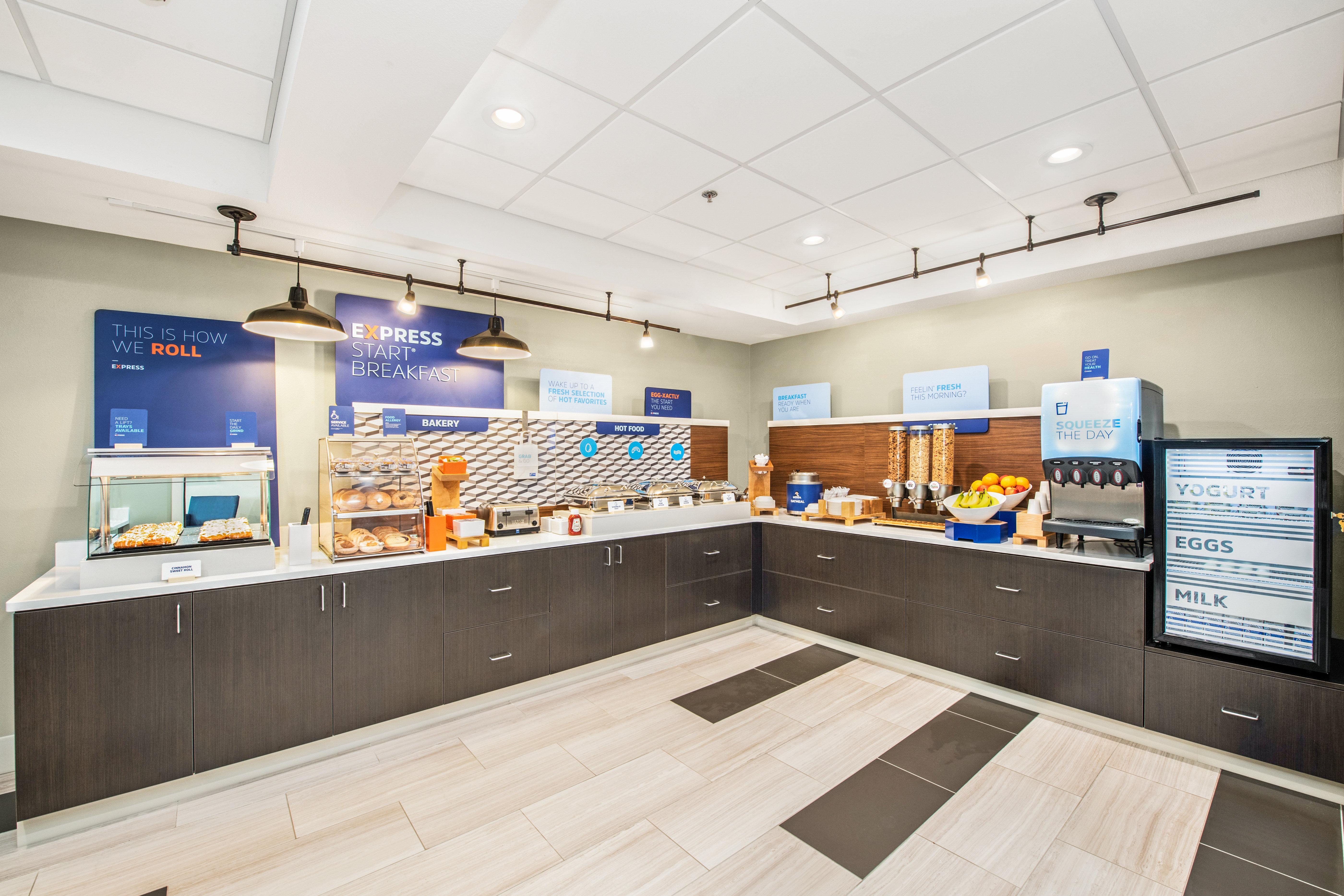 Holiday Inn Express - Delafield By Ihg Zewnętrze zdjęcie